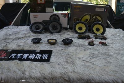 深圳粵聲汽車(chē)音響改裝:Jeep大切諾基改裝法國(guó)勁浪汽車(chē)音響系統(tǒng)